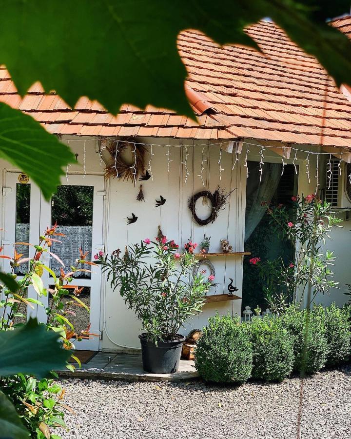 Villa Lukash Yanoshi Extérieur photo