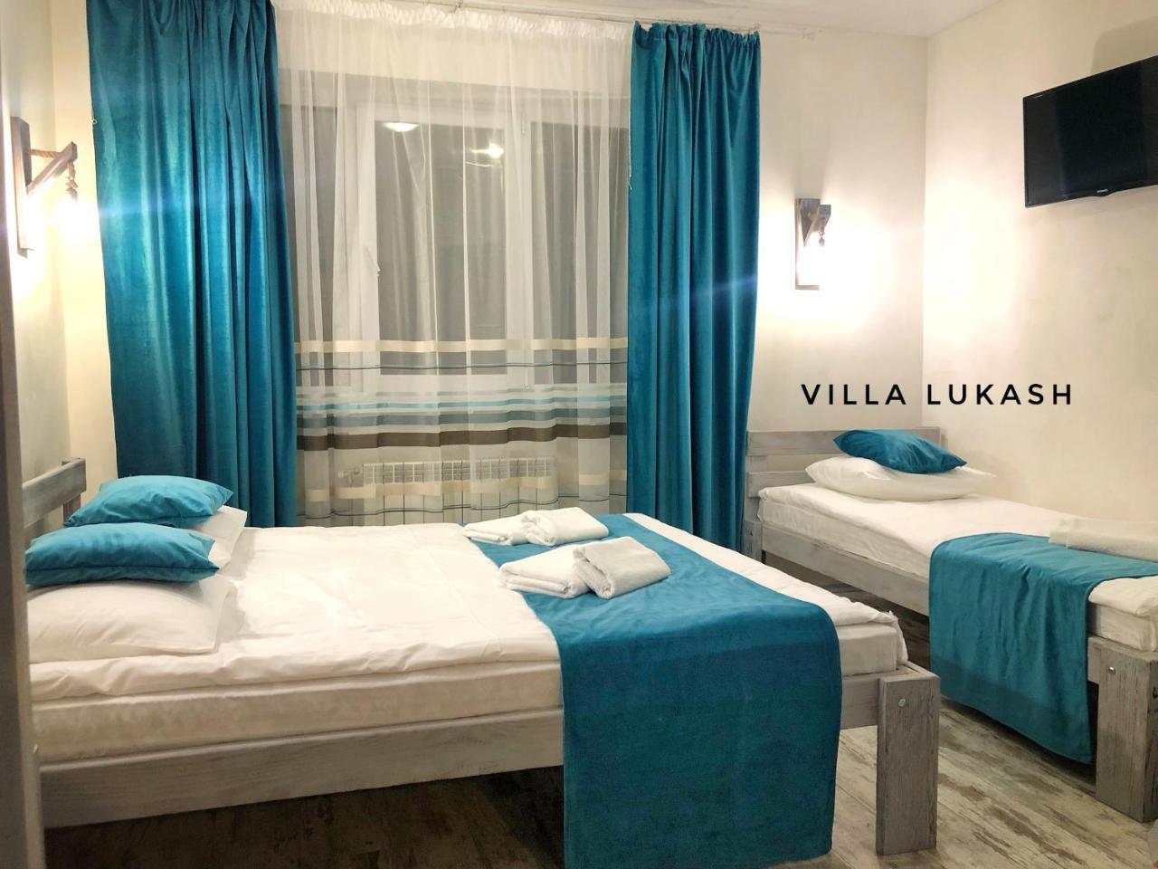 Villa Lukash Yanoshi Extérieur photo