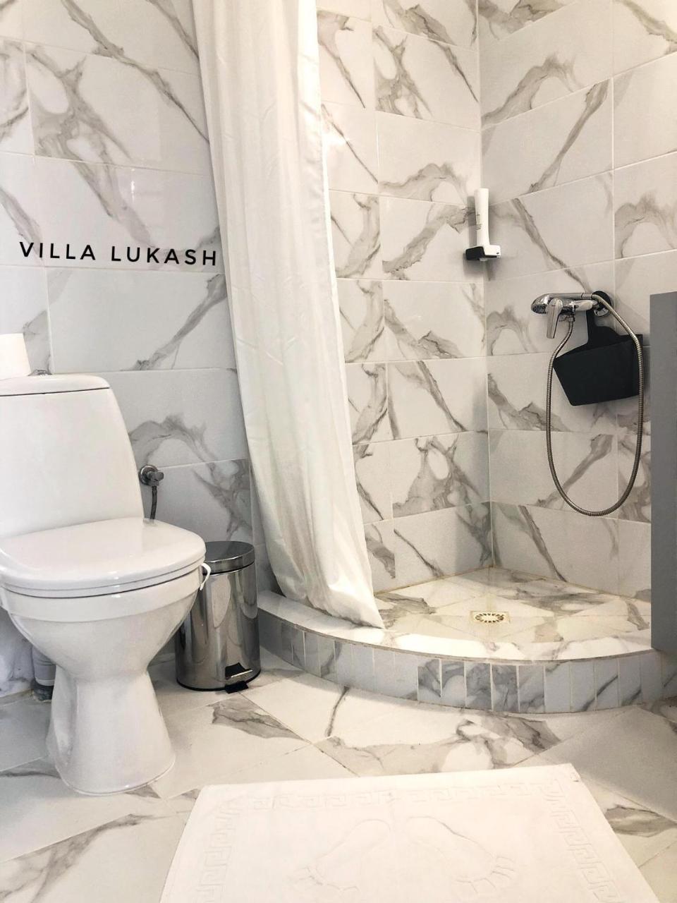 Villa Lukash Yanoshi Extérieur photo